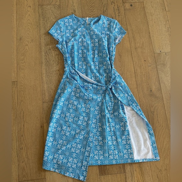 J. McLaughlin Dress Medium Blue White - Picture 1 of 4